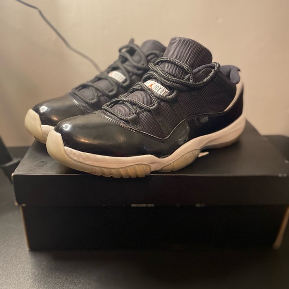 JORDAN INFRARED 11s SIZE 10.5 main image 4